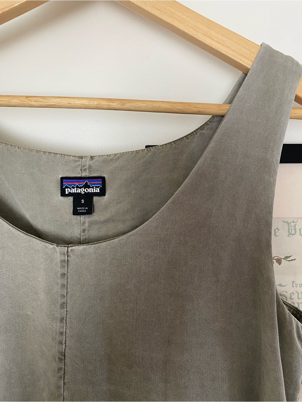 Patagonia Olive Tank - Picture 2 of 3